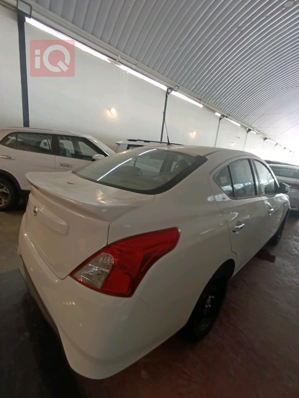 Nissan Sunny
